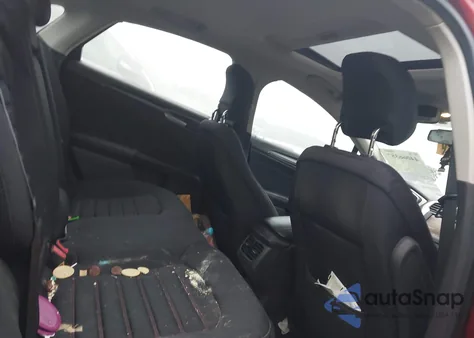 2013 Ford Fusion Se z USA, uszkodzony, nr VIN 3FA6P0HR8DR146554